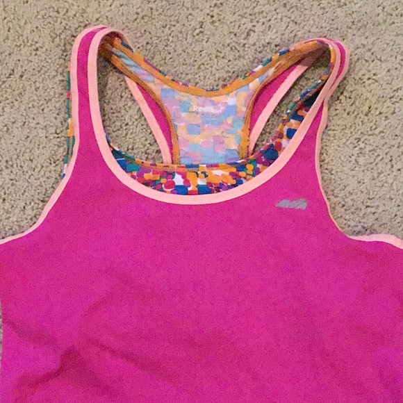 Set of 2 sports bra and tank, S,XS. GUC. - Picture 8 of 8